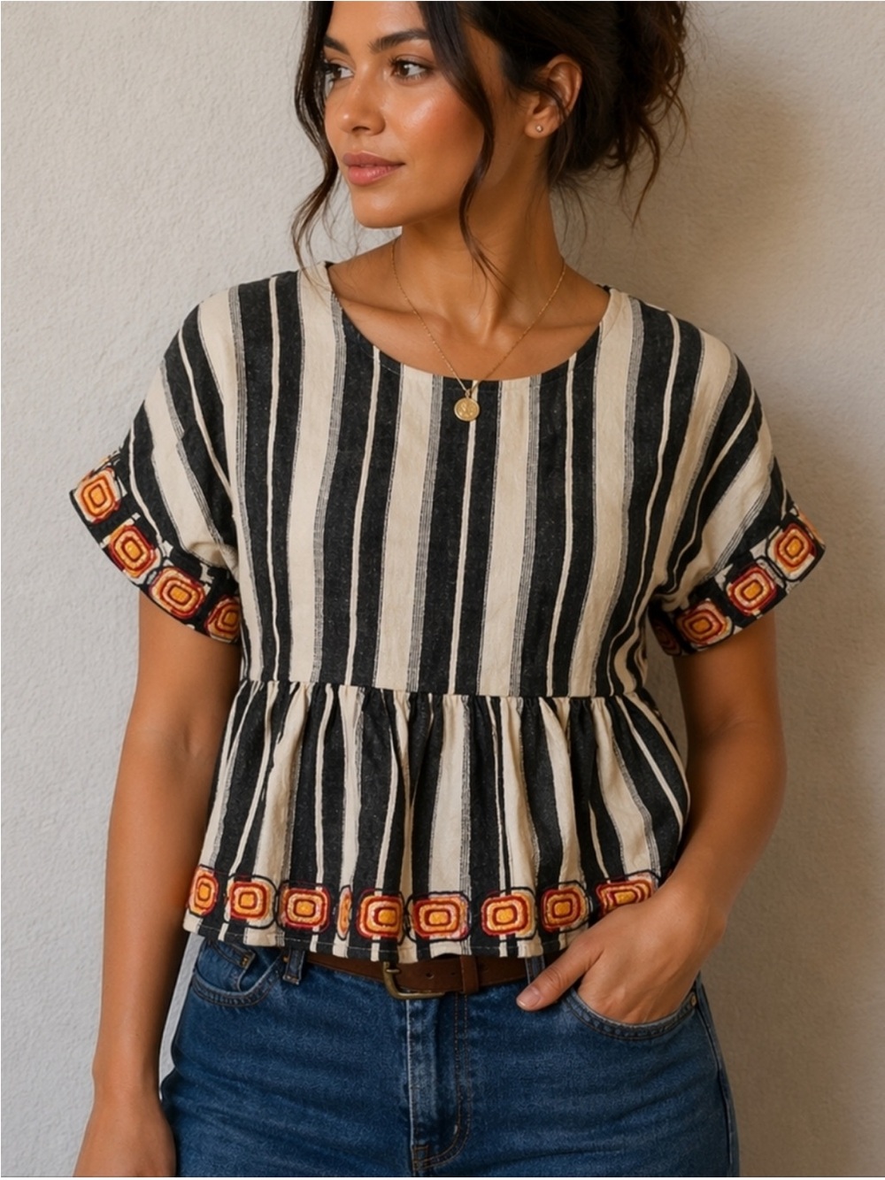 Anthropologie Maeve Blue & White Linen Blend Embroidered Cropped Top size Large